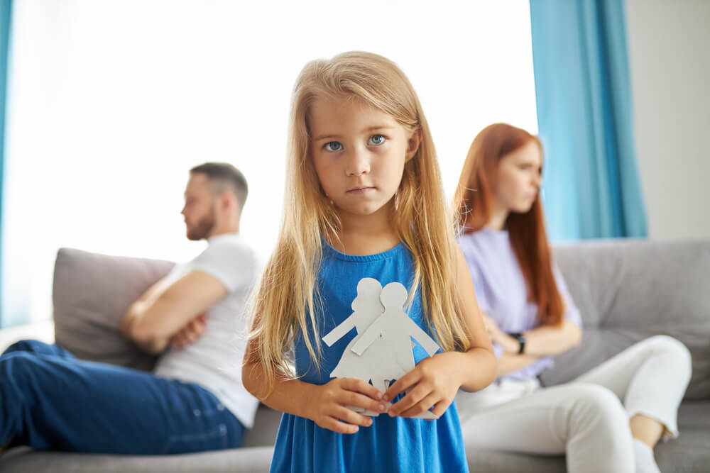 Annapolis, MD little girl in child custody dispute between parents